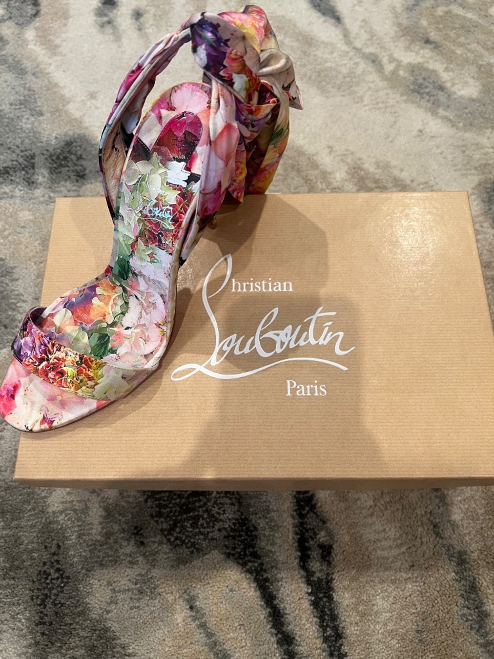 Christian Louboutin Sandale du Desert 100 Floral Satin Heels | Size 39.5 | New | - Picture 8 of 10